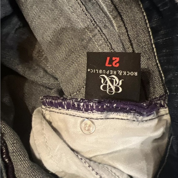 Rock Republic Hurt Bootcut Jeans Sz 27 Flap Pockets w/ White Rs - Picture 8 of 9